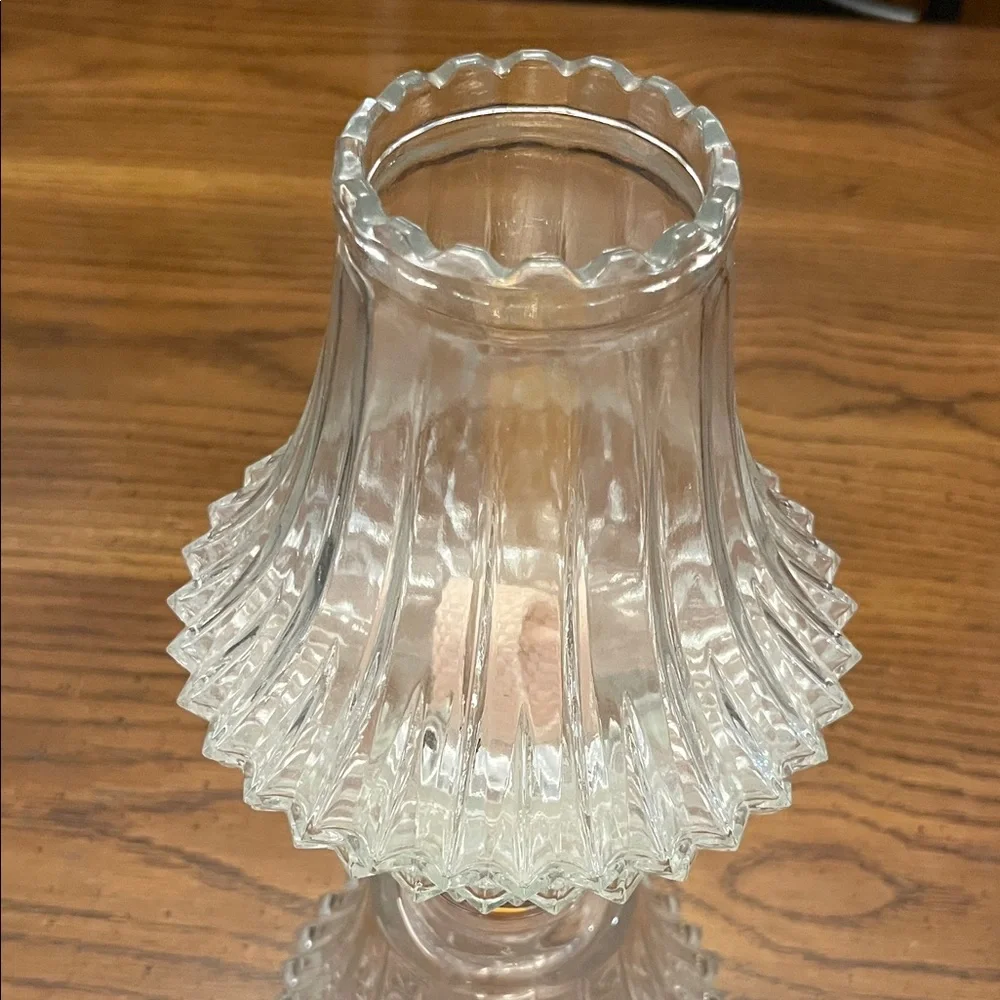 Vintage Crystal Diamond Point‎ Oil Lamp